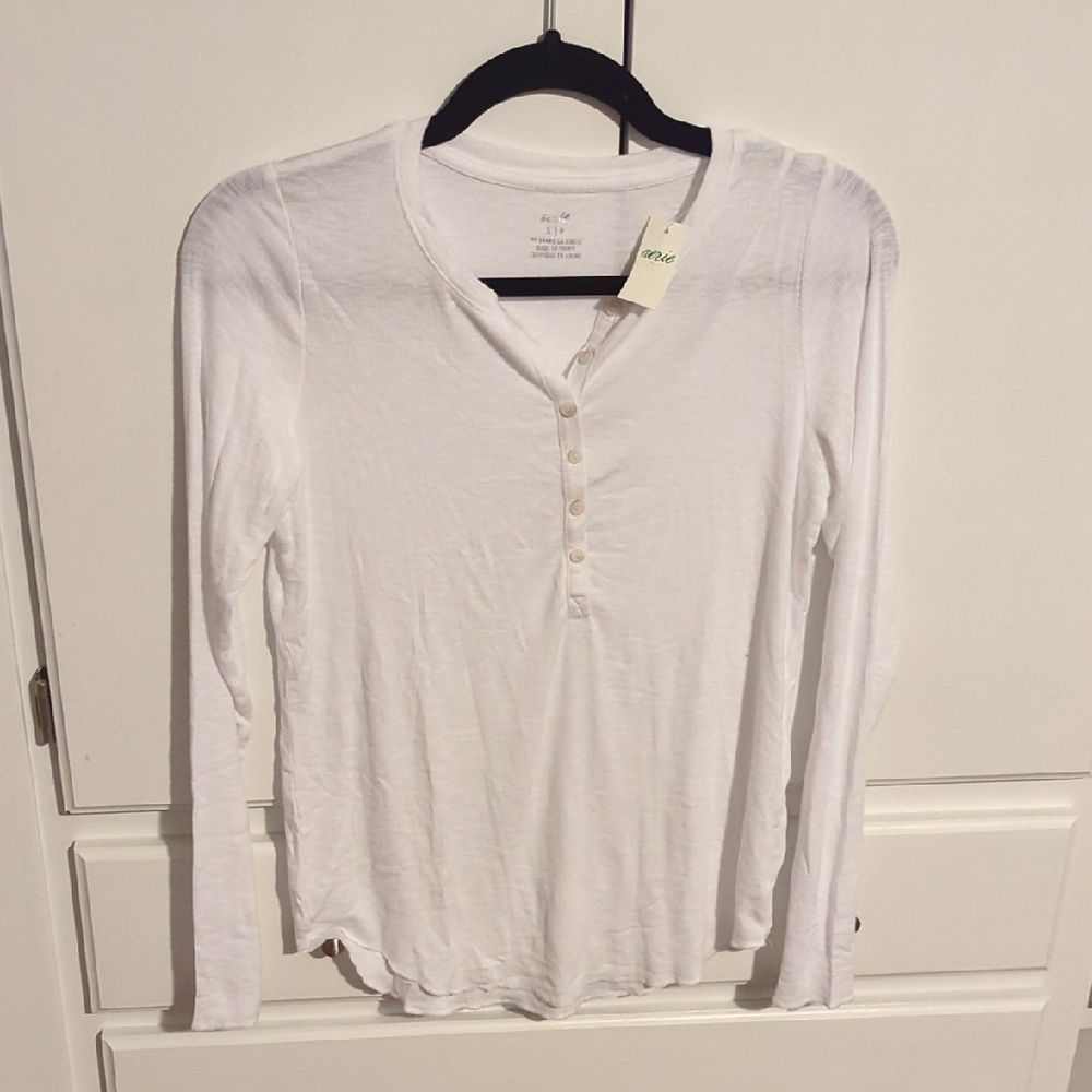NWT Aerie White Henley Long Sleeve Top